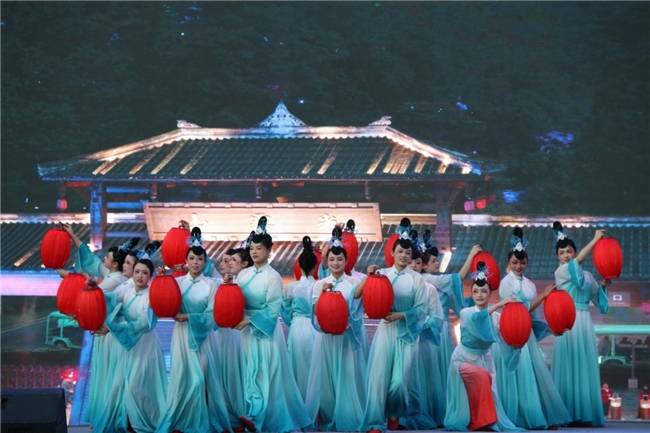 “2024走进光雾山旅游区看奥运活动”正式启动(图1)