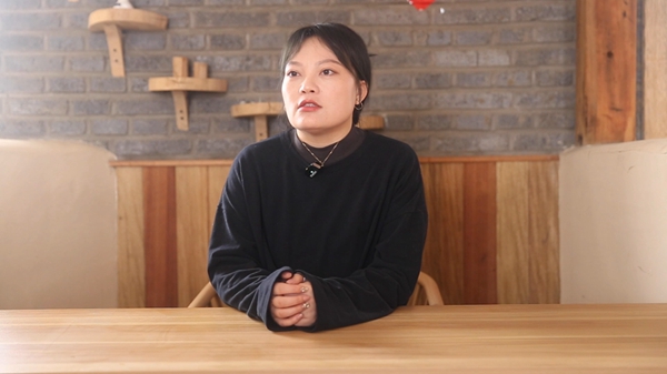 九游体育：两会Vibe丨新行业里听新声：雪场规划师打造特色“雪村”(图2)