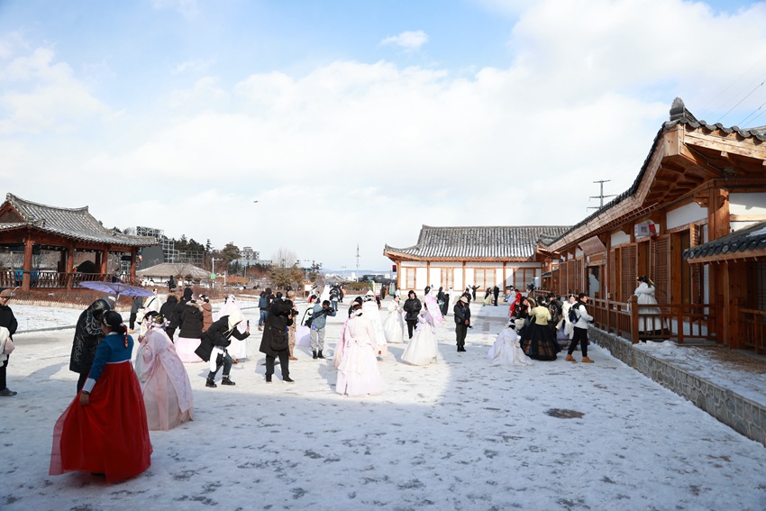 吉林省以“火热”冰雪旅游开启新年旅游季(图4)