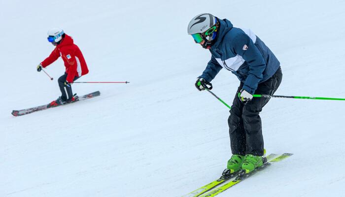 自由式滑雪空中技巧项目运动员无雪季节做啥训练自由式滑雪空中技巧项目无雪季训练方式(图2)