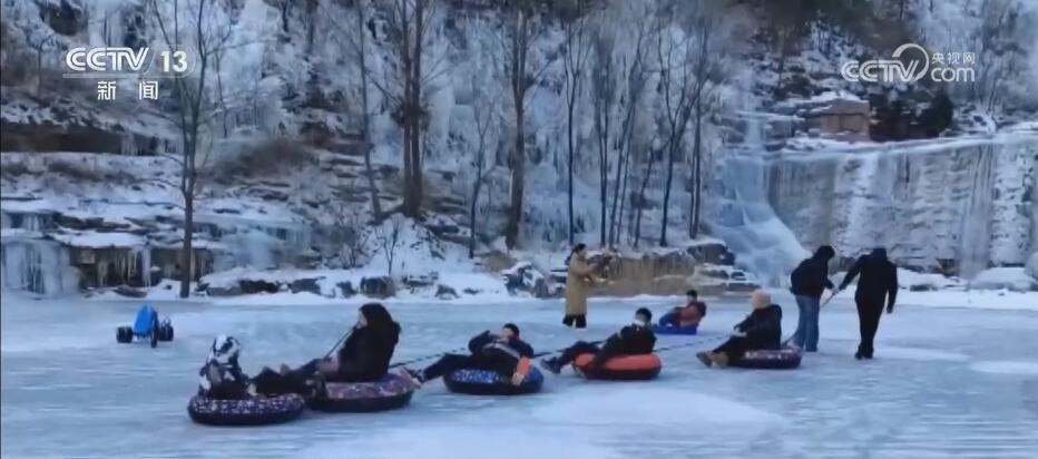 “冷”冰雪拉动“热”经济冰雪运动带火多地冬季旅游(图7)