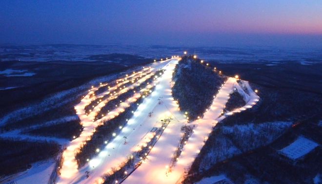 九游体育：吉林滑雪季实力宠粉！薅羊毛攻略→(图4)
