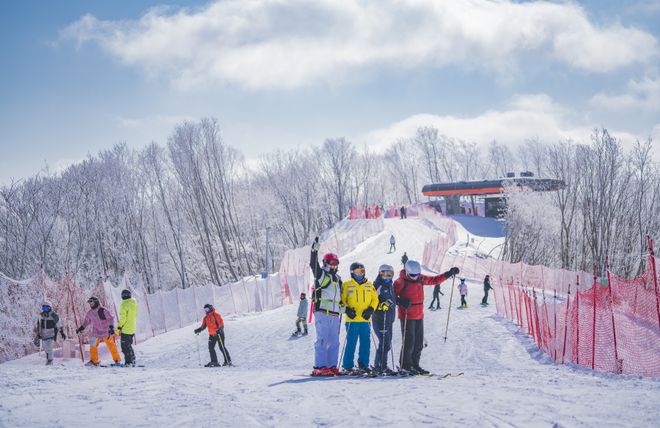 九游体育：吉林滑雪季实力宠粉！薅羊毛攻略→(图9)