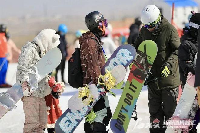 下雪啦！新疆滑雪指南提提提提前来了！(图7)