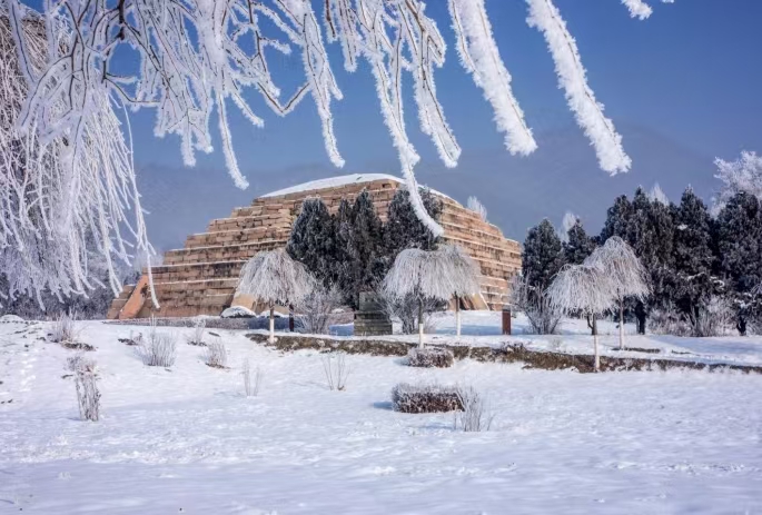 九游体育网站：“滑雪摇篮冰雪地标”通化市做足“冰雪+”迎接新雪季(图9)