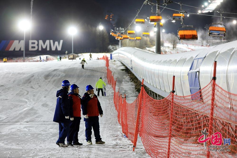 国网吉林供电公司电力护航助推冰雪经济提档升级(图1)