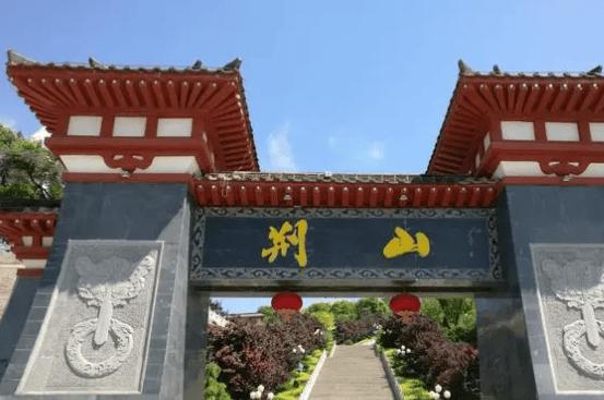 九游体育：四海云游伊川旅游攻略龙门石窟荣登景点榜首！(图3)
