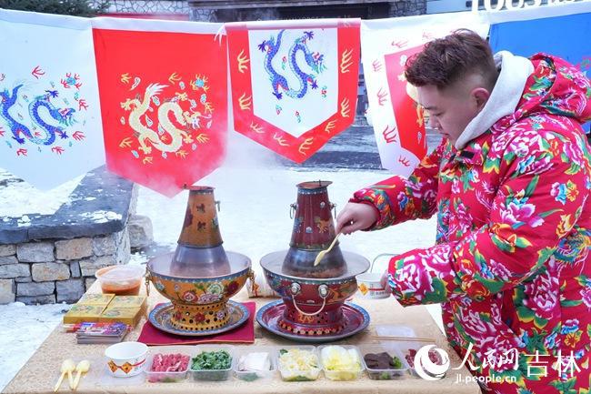 探访雪博会五大雪街松花湖雪街：最具潮流范儿(图8)