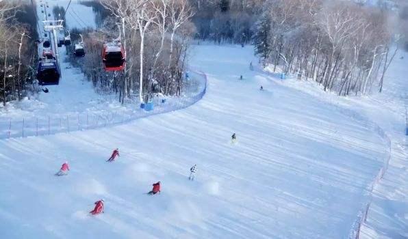 5座国内知名的滑雪圣地每一处都让人流连忘返有你想去的吗？(图4)