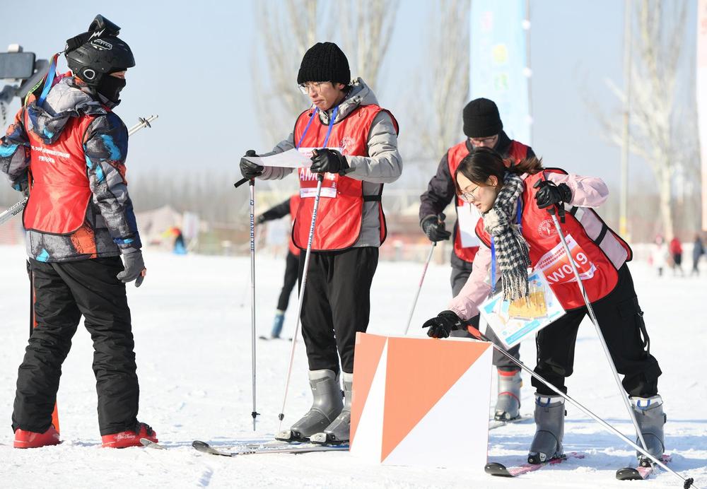 400余人鸣翠湖“寻宝”全国滑雪定向挑战赛兴庆站将于21日鸣枪(图3)