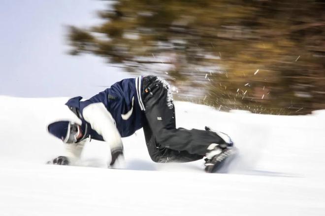 九游体育网站：雪道尽头是骨科？记住这几条就不会！(图3)