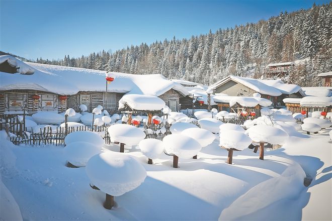 中外游客涌入！这里“已将冰雪资源转化为繁荣经济”(图1)