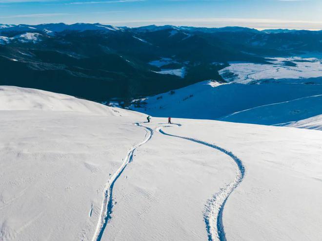 九游体育网站：登山滑雪：滑雪的nextlevel(图7)