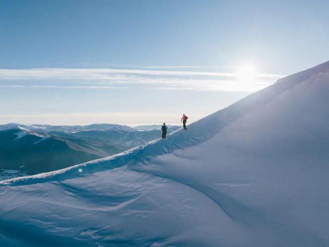 九游体育网站：登山滑雪：滑雪的nextlevel(图21)