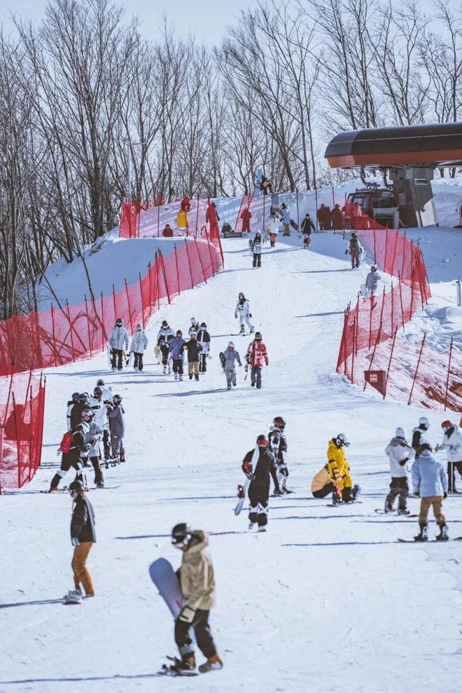 吉林：承载着新中国首批高山滑雪运动的冰雪记忆！(图5)