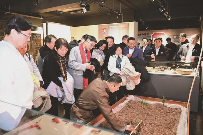 九游体育：全国主流媒体走进吉林市调研采访实录——在绝美的雾凇之都邂逅滑雪天堂(图1)