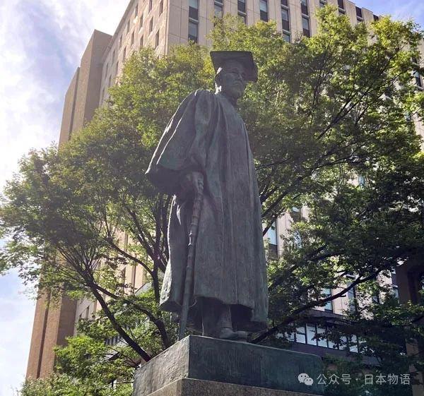 九游体育网站：东京大学校门惊现中国有钱家庭“留学考察团大巴”中国家长“瞄准日本大学”的背后(图10)