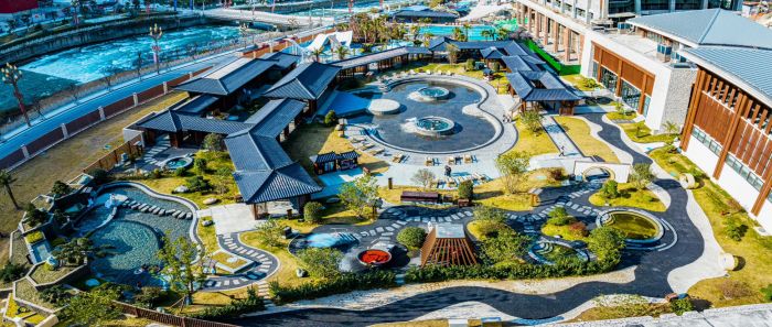 石棉县王岗坪景区滑雪场今冬第一滑“开板”(图4)