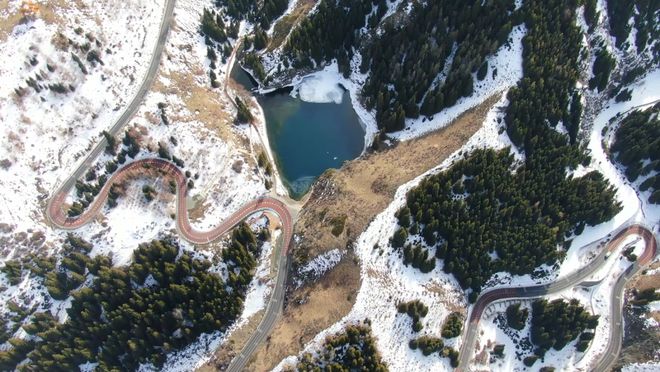 阜康：6项“天山天池+”全域旅游政策带动旅游热(图4)