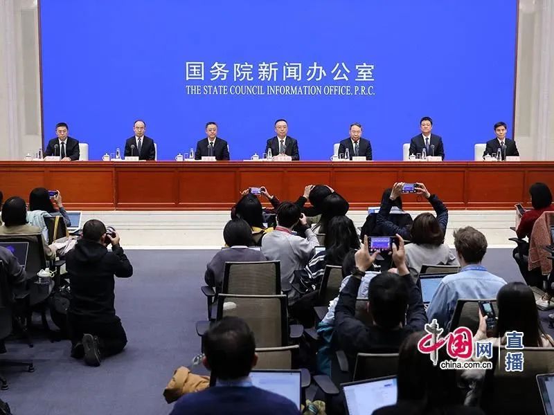 全球最大！国家部委领导为深圳滑雪场“打广告”(图3)