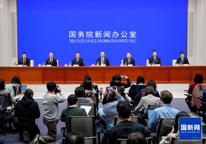 冰雪头条：国家部委领导为深圳冰雪经济“打广告”(图1)