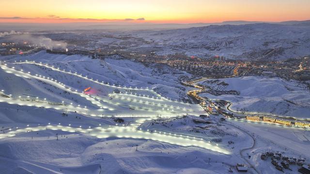 新华全媒+冰雪运动成就新疆文旅新名片(图13)