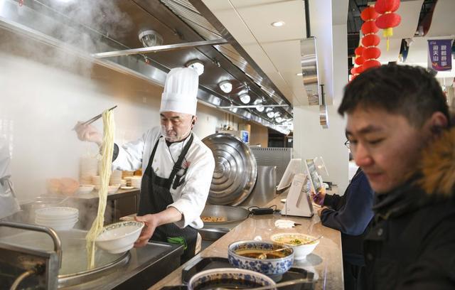 新华全媒+冰雪运动成就新疆文旅新名片(图21)
