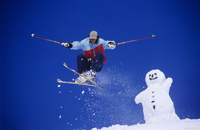 滑雪场哪里最好玩？这三大雪域让你的冬日不再单调！(图3)