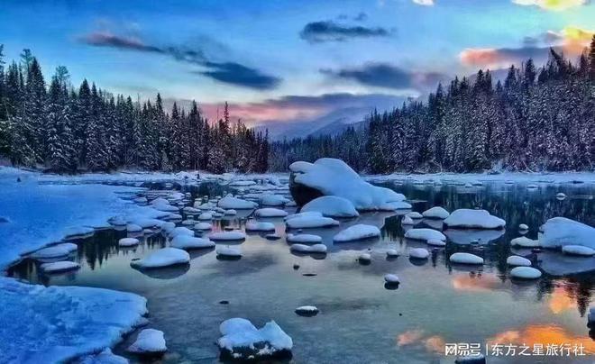 九游体育：新疆旅游时间怎么选？东方之星旅行社给您实用的建议(图2)