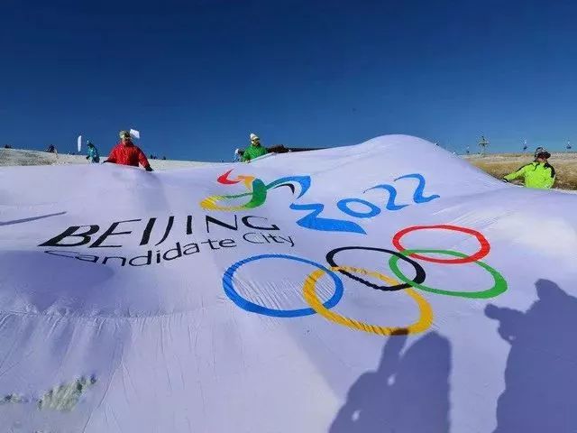 冬季撒欢全攻略：国内八大滑雪胜地嗨到停不下来！(图9)