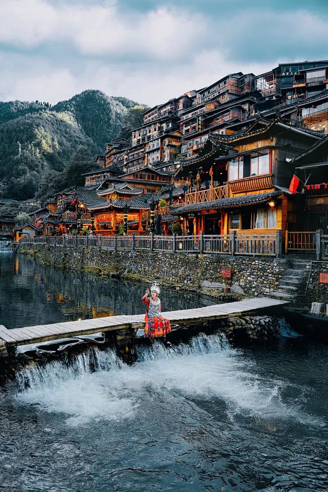 九游体育：贵州旅行社前十电话实力大揭秘！(图2)
