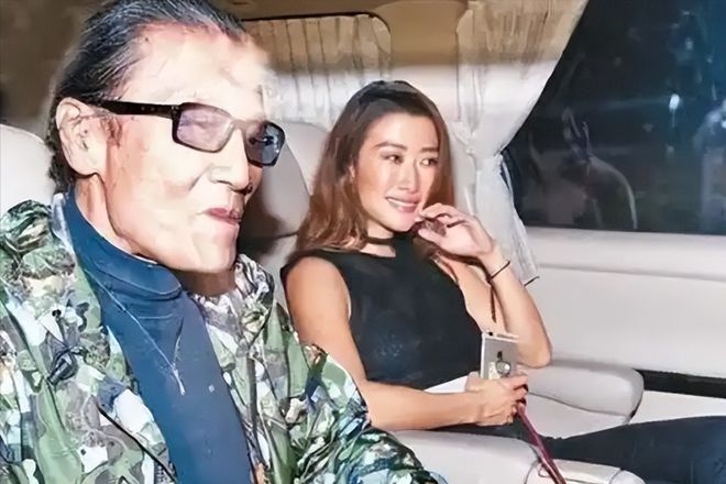九游体育网站：88岁谢贤考虑后事已交代陪葬品和遗产唯独放不下小林青霞母子(图21)