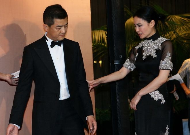 九游体育网站：李亚鹏北京租房度日从大平层搬回小房子创业失败生活拮据(图11)
