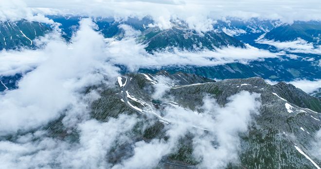“中国雪都”：雪道与美景并存风景这边独好！(图6)