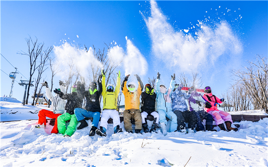 央企中旅国际入手吉林松花湖滑雪场项目！(图5)