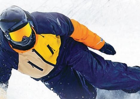 九游体育：崇礼雪场创京津冀首滑日纪录全国雪友奔赴向往之地(图1)