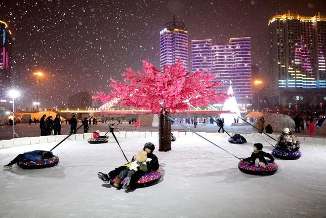 九游体育：冰雪项目全面铺展延吉新雪季重磅盛会进入倒计时(图2)