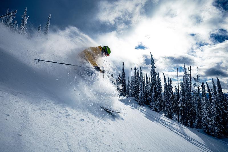 新雪季开启！新手也能放心冲的滑雪安全指南来了(图4)