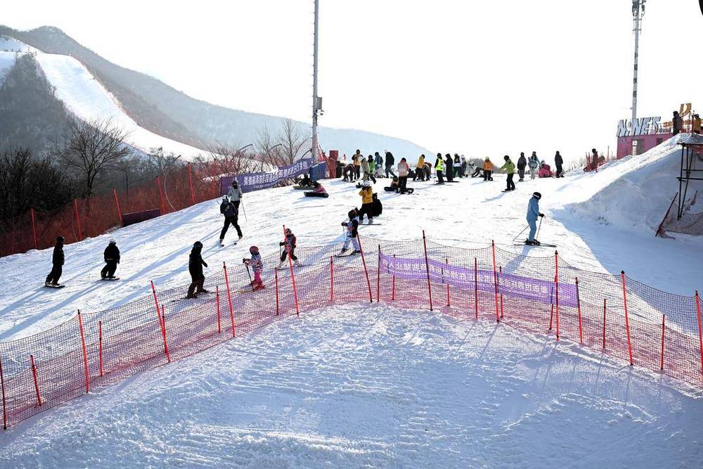 雪场封板雪季收官这个冬天辽宁冰雪收获满满(图1)