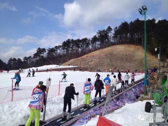 九游体育网站:再不去滑雪冬天就过了!国内超人气滑雪场推荐(图12)