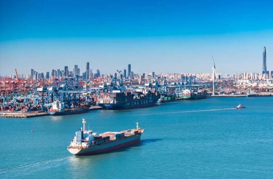 一张圆桌与两个扇面(图2)