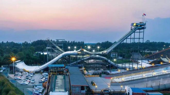 谷爱凌收获米兰冬奥会银牌从北京到米兰她再次选择从成都“出发”(图2)