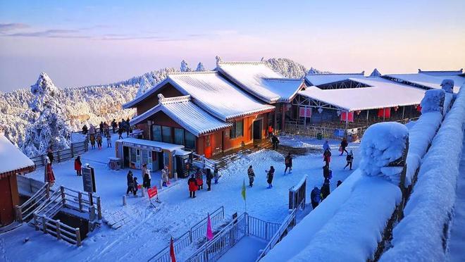 不是东北去不起而是乐山周边滑雪更有性价比！(图1)